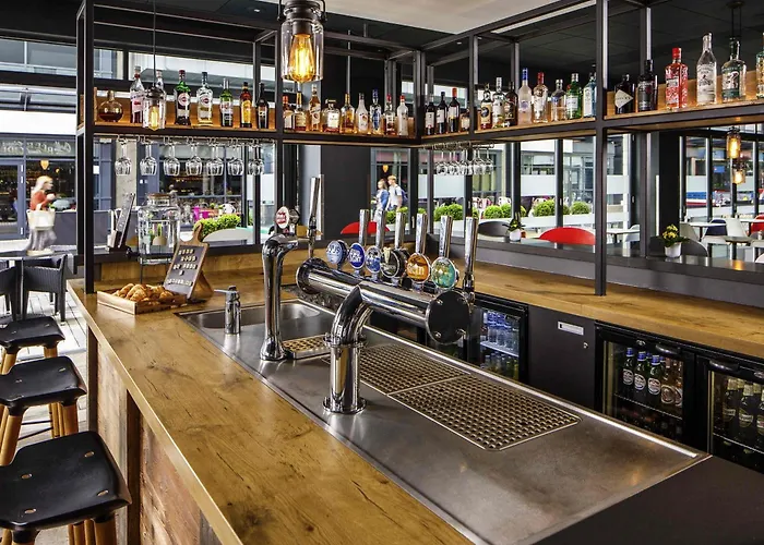 Hotel Ibis Centre 3*