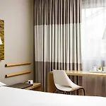 Ibis Centre Hotell