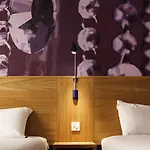Ibis Centre