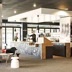 Ibis Centre