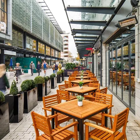 Ibis Centre Hotel 3*