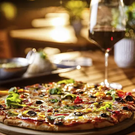 ホテル イビス センター 3*