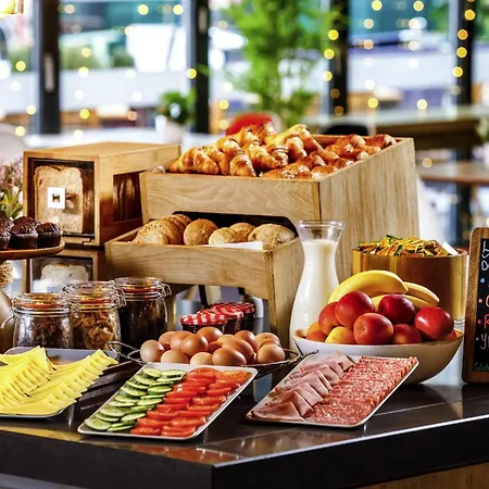 ホテル イビス センター