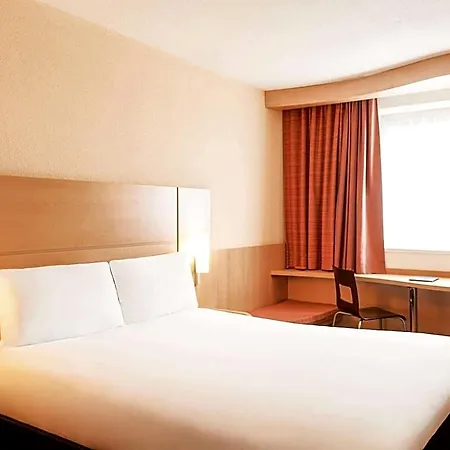 Ibis Centre Szálloda 3*