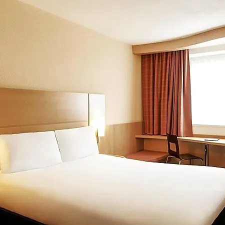 Szálloda Ibis Centre 3*