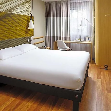 Ibis Centre Szálloda Bristol