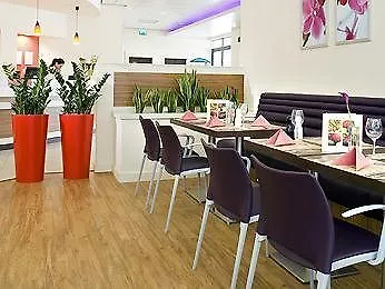 Ibis Centre מלון