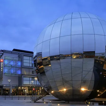 イビス センター ホテル