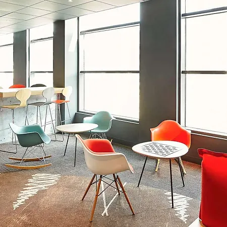 Hotel Ibis Centre 3*