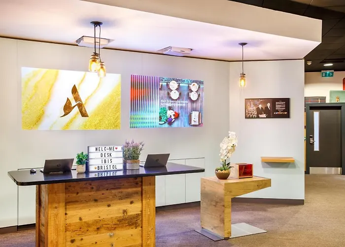 מלון Ibis Centre 3*