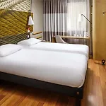 Ibis Centre Hotel